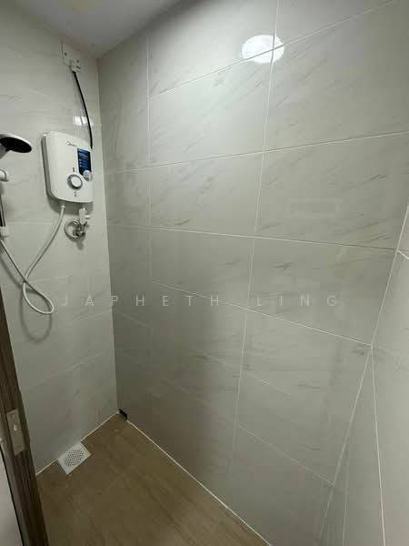 Service Residence for Rent at Country Garden Central Park - Japheth Ling - Bathroom - PropertyGuru.com.my