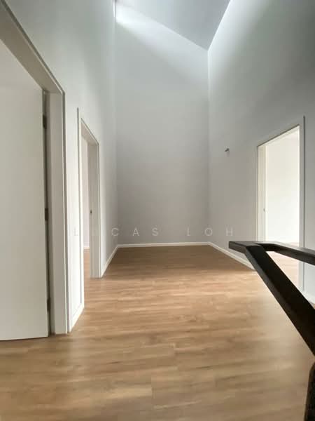 2-storey Terraced House for Sale in Batu Arang (Selangor) - Lucas Loh - Corridor - PropertyGuru.com.my