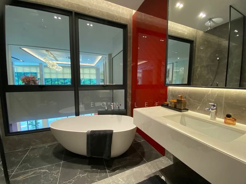 Service Residence for Sale at Skylon Residences - Leon Lee - Bathroom - PropertyGuru.com.my