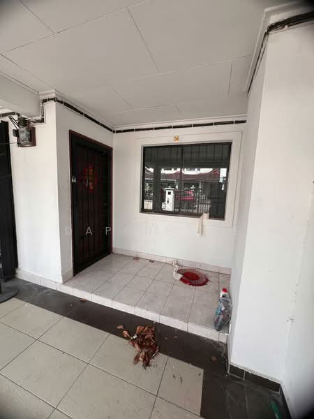 2-storey Terraced House for Rent in Taman Mount Austin (Tebrau) - Daphne Lee - Exterior - PropertyGuru.com.my