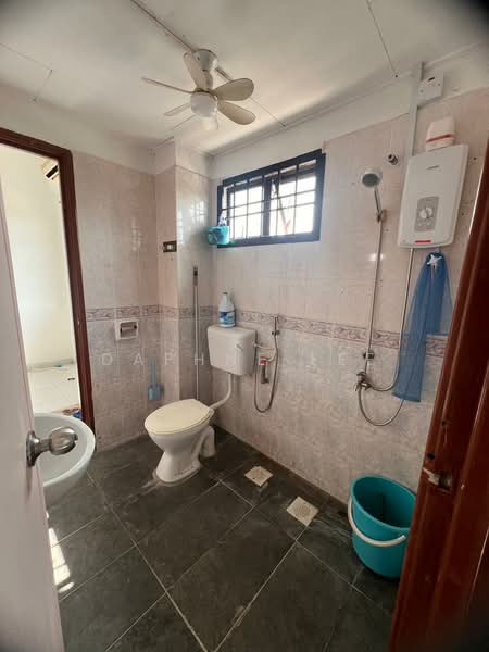 2-storey Terraced House for Rent in Taman Mount Austin (Tebrau) - Daphne Lee - Bathroom - PropertyGuru.com.my