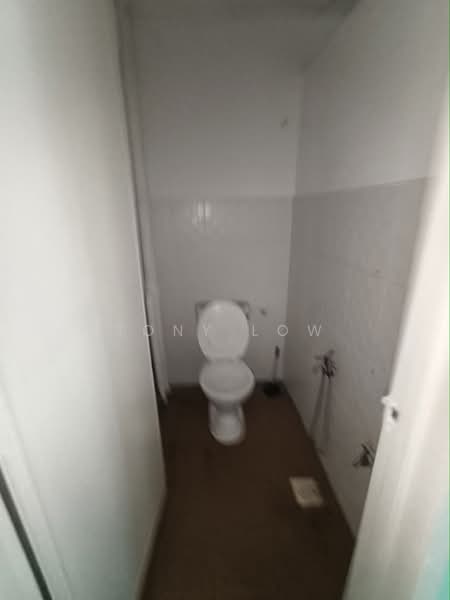 Retail Space for Rent in Seksyen 10 (Kota Damansara) - Tony Low - PropertyGuru.com.my