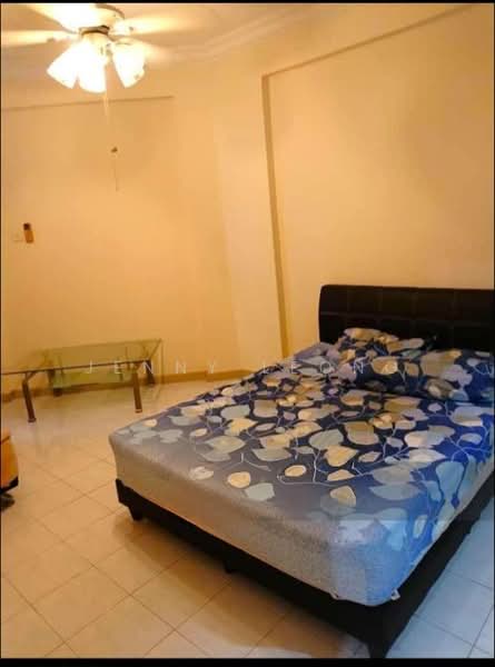 Condominium for Sale at Marina Bay Condominium - Jenny Leong - Bedroom - PropertyGuru.com.my