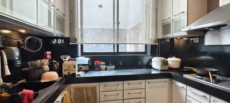 Semi-Detached House for Sale in Taman Desa (Kuala Lumpur) - Kimberly Yang - Kitchen - PropertyGuru.com.my