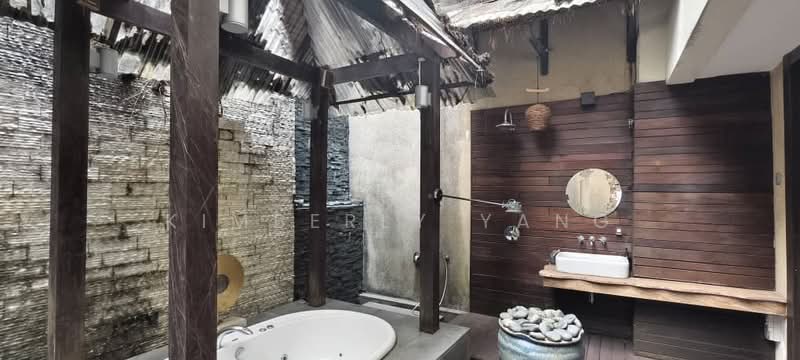 Semi-Detached House for Sale in Taman Desa (Kuala Lumpur) - Kimberly Yang - Bathroom - PropertyGuru.com.my
