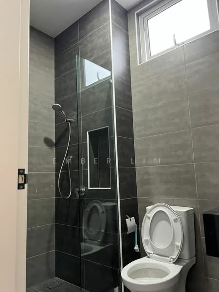Cluster House for Sale in Taman Ekoflora (Johor Bahru) - Ember Lim - Bathroom - PropertyGuru.com.my