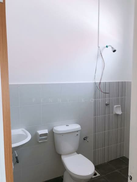 Rumah Teres 1 Tingkat untuk Dijual di Taman Sri Penawar (Pengerang) - Penny Koi - Bathroom - PropertyGuru.com.my