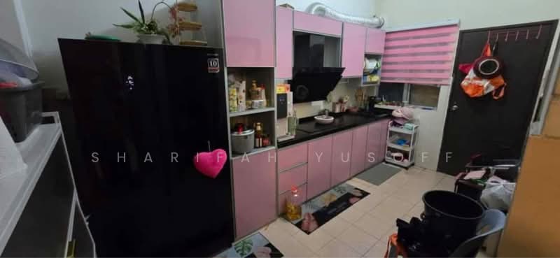 Seksyen 23 untuk Untuk Dijual - RM 650,000, Mac 2026 - Kitchen - PropertyGuru.com.my