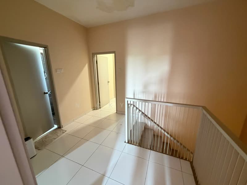 2-storey Terraced House for Sale in Bandar Tasik Puteri (Rawang) - Nicky Lai - Interior - PropertyGuru.com.my