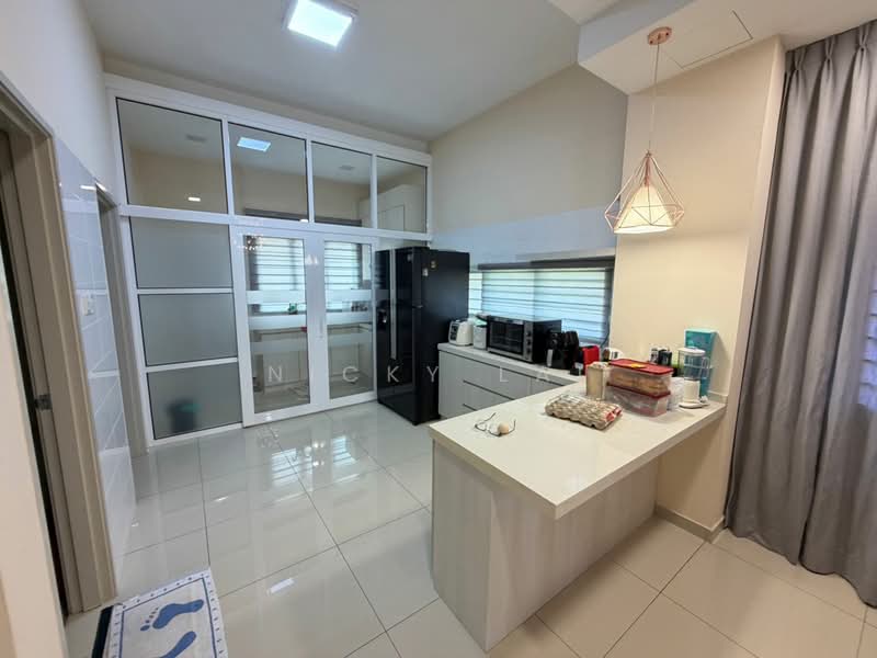 2-storey Terraced House for Sale in Bandar Tasik Puteri (Rawang) - Nicky Lai - Kitchen - PropertyGuru.com.my