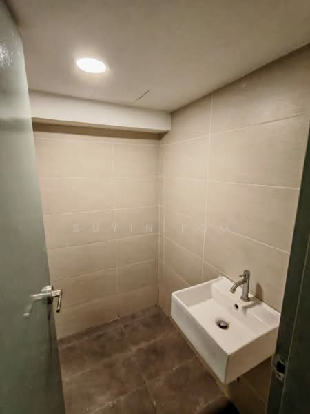 Pinnacle Kelana Jaya untuk Untuk Disewa - RM 1,100 /bulan, Mac 2026 - Bathroom - PropertyGuru.com.my