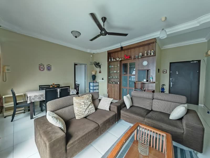 Service Residence for Sale at The Sky Executive Suites - Melody Yew - Living Room - PropertyGuru.com.my
