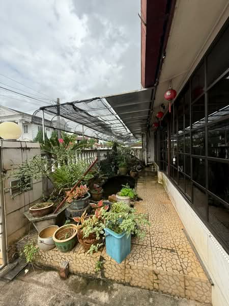 Semi-Detached House for Sale in Kuching (Sarawak) - Jimmyy Chin - PropertyGuru.com.my