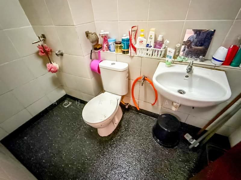 Residensi Jalan Jubilee untuk Untuk Dijual - RM 480,000, Mac 2026 - Bathroom - PropertyGuru.com.my