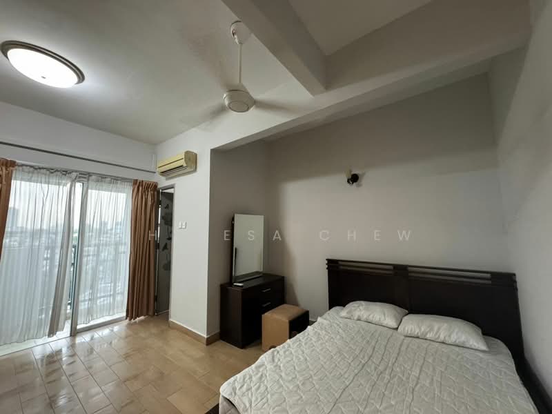 Condominium for Sale at The Boulevard - Theresa Chew - Bedroom - PropertyGuru.com.my