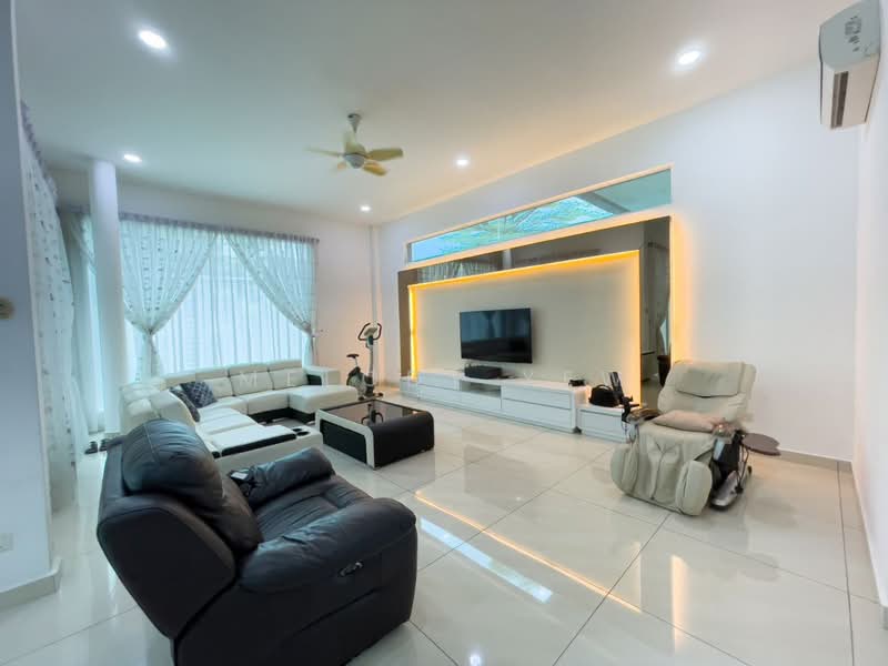 Rumah Banglo untuk Dijual di Taman Desa Tebrau (Tebrau) - Melody Yew - Living Room - PropertyGuru.com.my
