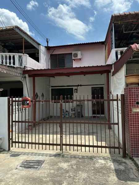 2-storey Terraced House for Rent in Taman Skudai Baru (Skudai) - Tommy Tai - Exterior - PropertyGuru.com.my