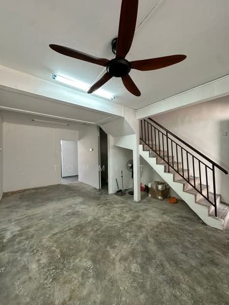 2-storey Terraced House for Rent in Taman Skudai Baru (Skudai) - Tommy Tai - Interior - PropertyGuru.com.my