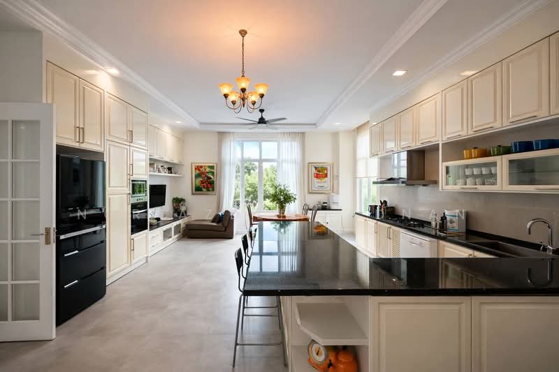 Bungalow for Sale in Saujana Impian (Kajang) - Nor Azdlin Adnan - Kitchen - PropertyGuru.com.my