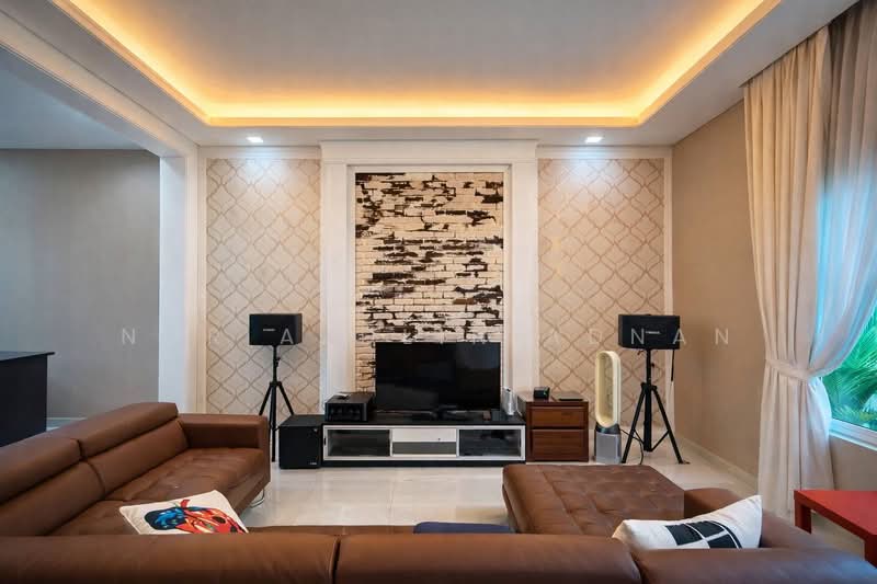 Bungalow for Sale in Saujana Impian (Kajang) - Nor Azdlin Adnan - Living Room - PropertyGuru.com.my