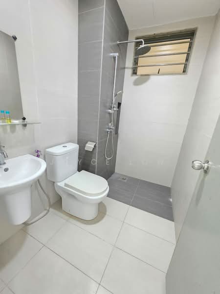 Cybersquare untuk Untuk Disewa - RM 1,400 /bulan, Mac 2026 - Bathroom - PropertyGuru.com.my