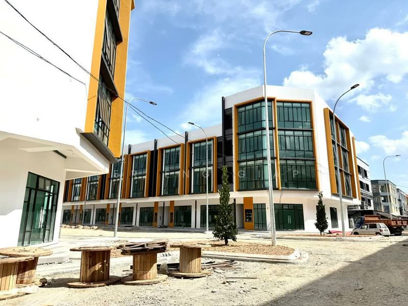 Shop for Rent in Permas Jaya (Johor Bahru) - Ler Eng Giap - Exterior - PropertyGuru.com.my