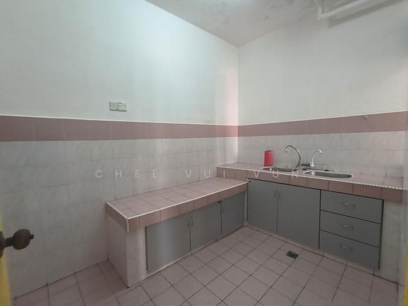 Apartment for Sale at Taman Wangsa - Chee Vui Vun - Kitchen - PropertyGuru.com.my
