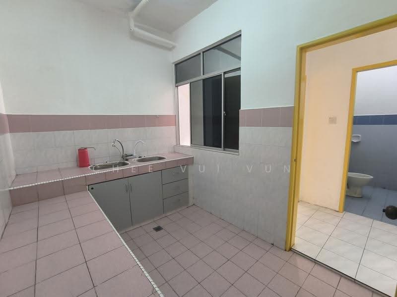 Apartment for Sale at Taman Wangsa - Chee Vui Vun - Kitchen - PropertyGuru.com.my