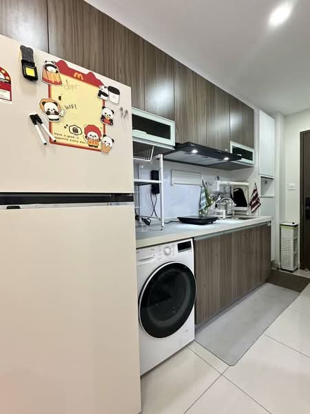 Service Residence for Rent at Country Garden Central Park - Jordan . - Kitchen - PropertyGuru.com.my