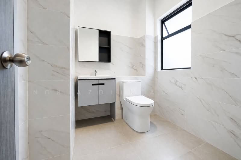 Double Storey Terrace Taman Puchong Utama untuk Untuk Dijual - RM 645,000, Mac 2026 - Bathroom - PropertyGuru.com.my