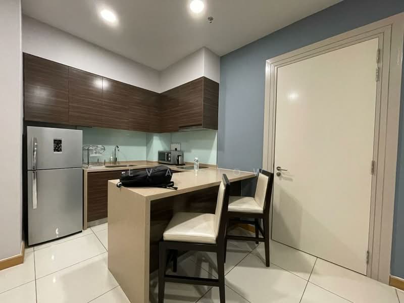 Service Residence for Sale at Somerset Puteri Harbour - Eva Siow - Kitchen - PropertyGuru.com.my