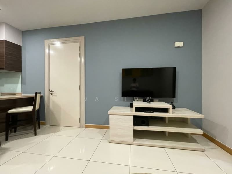 Service Residence for Sale at Somerset Puteri Harbour - Eva Siow - Living Room - PropertyGuru.com.my