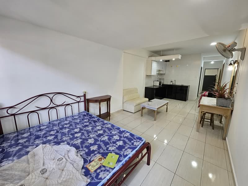 Apartment for Rent at Api Api Apartment - Vui Onn Liaw - Bedroom - PropertyGuru.com.my