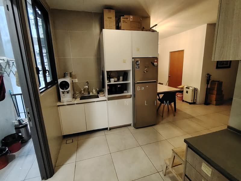 Service Residence for Rent at KL Gateway Premium Residences - Ee Tsin Lim - Kitchen - PropertyGuru.com.my
