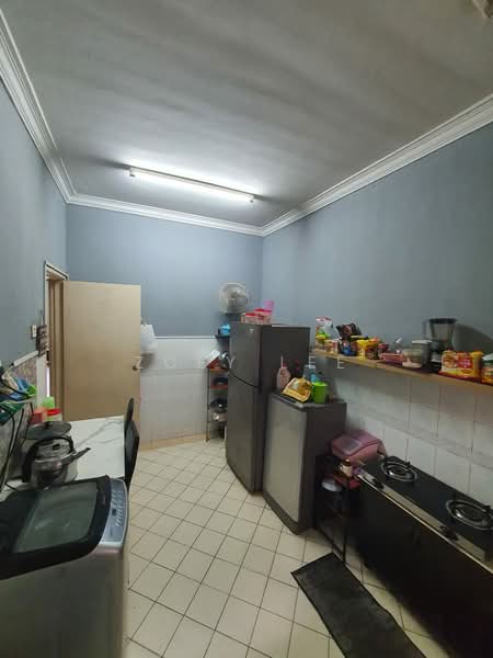 Rumah Teres 2 Tingkat untuk Dijual di Taman Seri Orkid (Skudai) - Zoey Lee - Kitchen - PropertyGuru.com.my