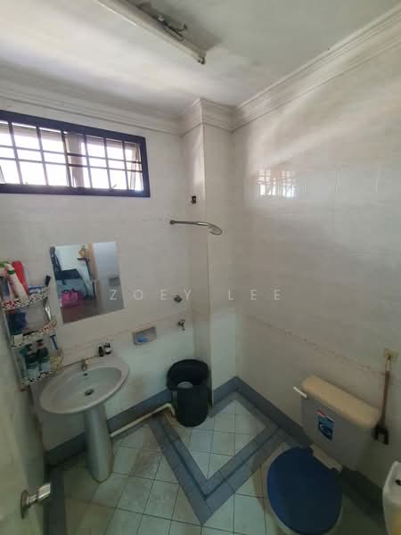 Rumah Teres 2 Tingkat untuk Dijual di Taman Seri Orkid (Skudai) - Zoey Lee - Bathroom - PropertyGuru.com.my