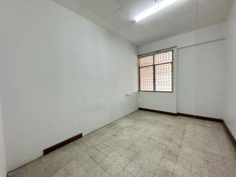 Taman Bukit Maluri untuk Untuk Dijual - RM 870,000, Mac 2026 - Interior - PropertyGuru.com.my