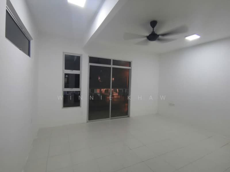 2.5-storey Terraced House for Rent in Johor Bahru (Johor) - Winnie KHAW - Living Room - PropertyGuru.com.my