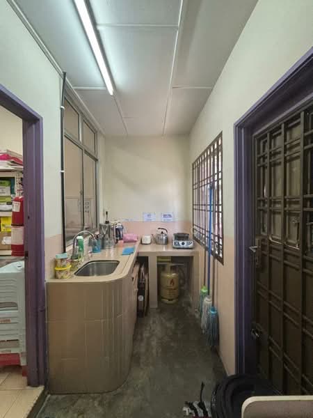 Taman Seri Orkid untuk Untuk Dijual - RM 808,000, Apr 2026 - Kitchen - PropertyGuru.com.my