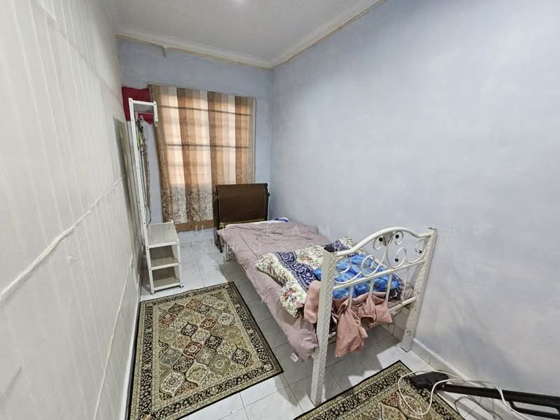 Taman Desa Ixora untuk Untuk Dijual - RM 499,000, Mac 2026 - Bedroom - PropertyGuru.com.my