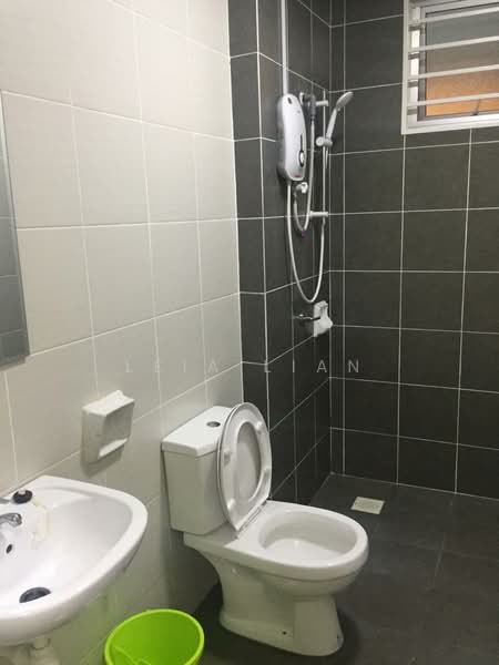 BSP 21 untuk Untuk Disewa - RM 1,450 /bulan, Apr 2026 - Bathroom - PropertyGuru.com.my