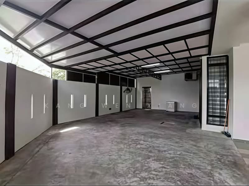 Cluster House for Sale in Skudai (Johor) - Kang Wen Xiang - Car Park - PropertyGuru.com.my