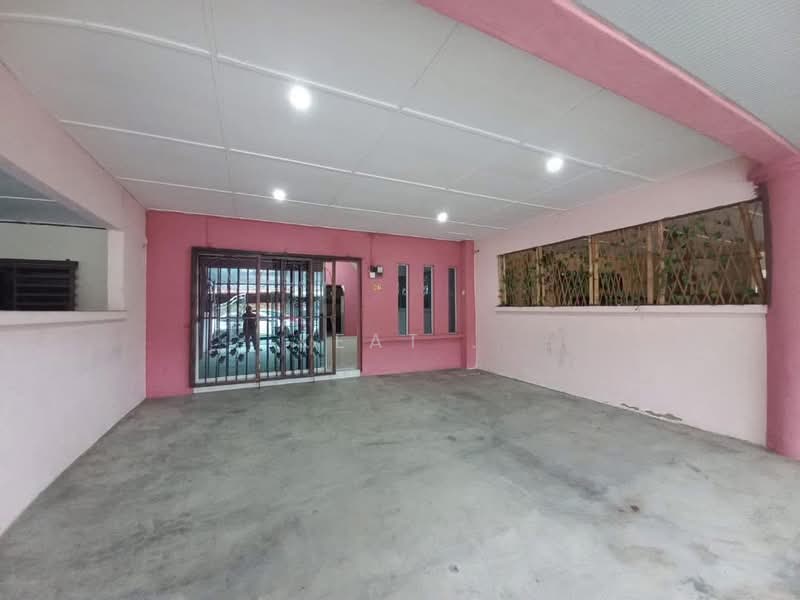 Rumah Teres 2 Tingkat untuk Dijual di Jelapang (Perak) - KEAT . - Entrance - PropertyGuru.com.my