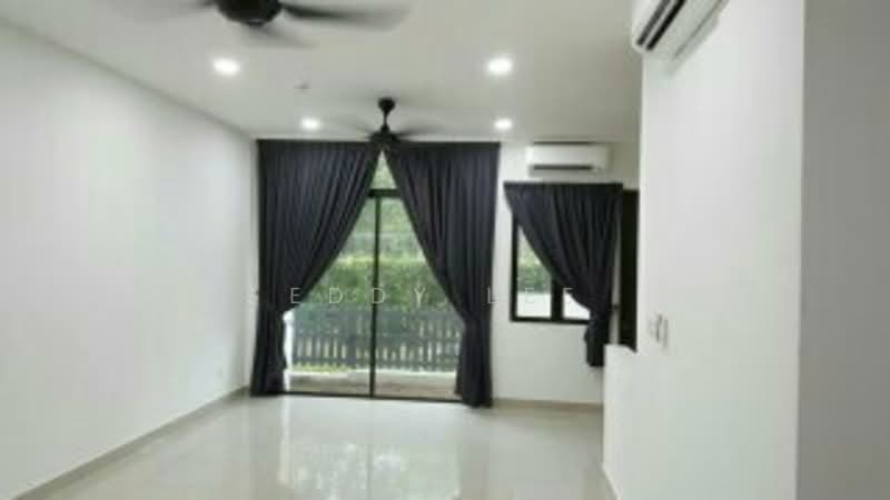 Semi-Detached House for Sale in Seri Kembangan (Selangor) - Eddy Lee - Living Room - PropertyGuru.com.my