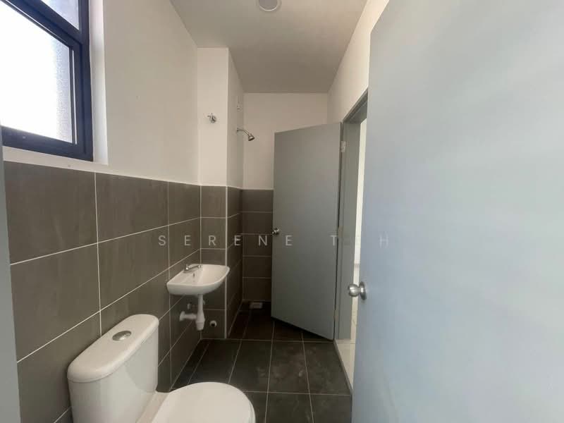 2-storey Terraced House for Sale in Bandar Putra (Kulai) - Serene Teh - Bathroom - PropertyGuru.com.my