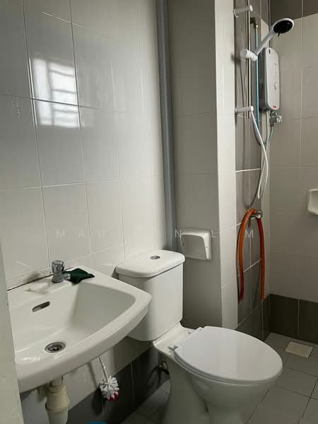 Apartment for Sale at Villa Tropika - Maureen Lim - Bathroom - PropertyGuru.com.my