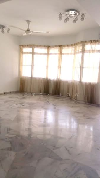 2-storey Terraced House for Sale in Bandar Kinrara Seksyen 5 (Bandar Kinrara) - Joyce Low - Living Room - PropertyGuru.com.my