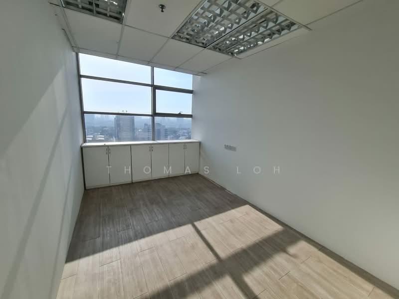 Shop/Office @ First Subang (SS 15 Courtyard) untuk Untuk Disewa - RM 5,276 /bulan, Apr 2026 - Interior - PropertyGuru.com.my