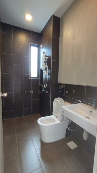Terraced House for Rent in Iskandar Puteri (Nusajaya) (Johor) - Linga Yap - Bathroom - PropertyGuru.com.my