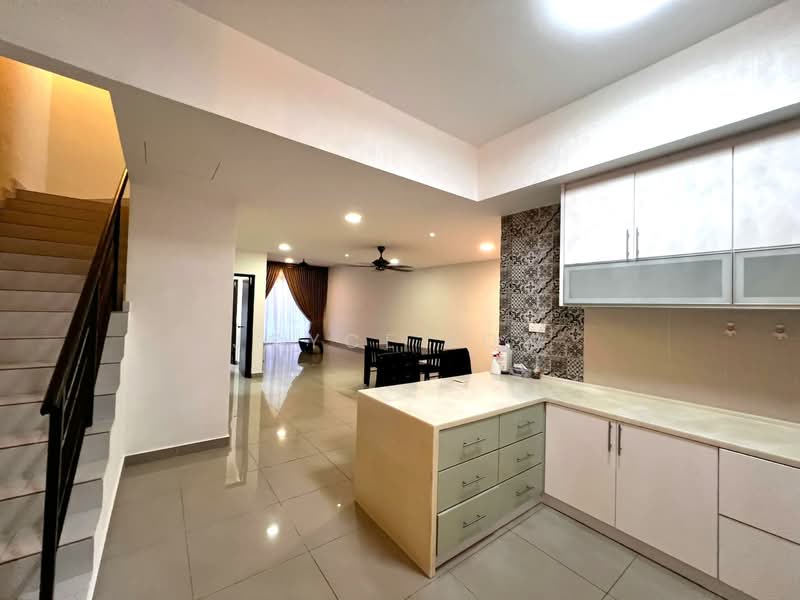 Townhouse for Sale in Puchong (Selangor) - Joyce Low - Kitchen - PropertyGuru.com.my
